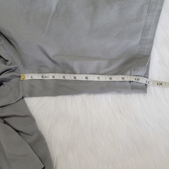 Volcom True To This Flat Front Gray Shorts 38 EUC Stretch - Picture 9 of 9